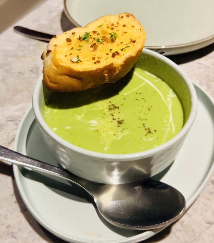 Cream of Broccoli soup - sreca @shadesoflilies